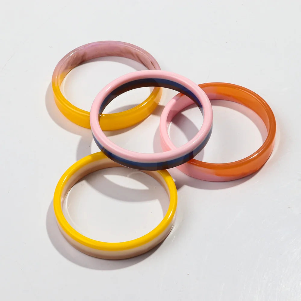 New Resin Gradient Bangles Bracelets for Girls Boho Acrylic Round Wide Cuff Bangles 2024 Jewelry Gifts