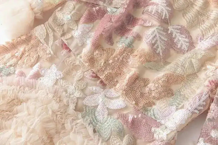 QMQA Fashion Women's Elegant Dress Embroidery Sequin Flare Sleeve Ruffle Puff Cake Dresses 2025 Summer New Female Clothing QM648