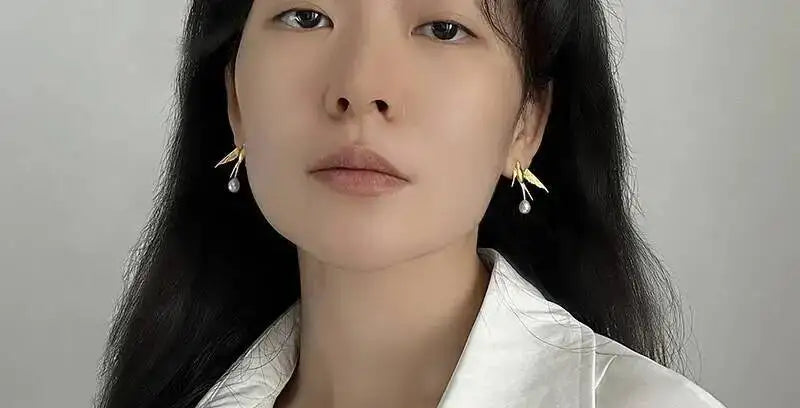 GEEZENCA 925 Silver Pearl 3D Swallow Bird Statement Earrings Women Designer Trendy Dainty Unique Stud Earring Party Gift For Her