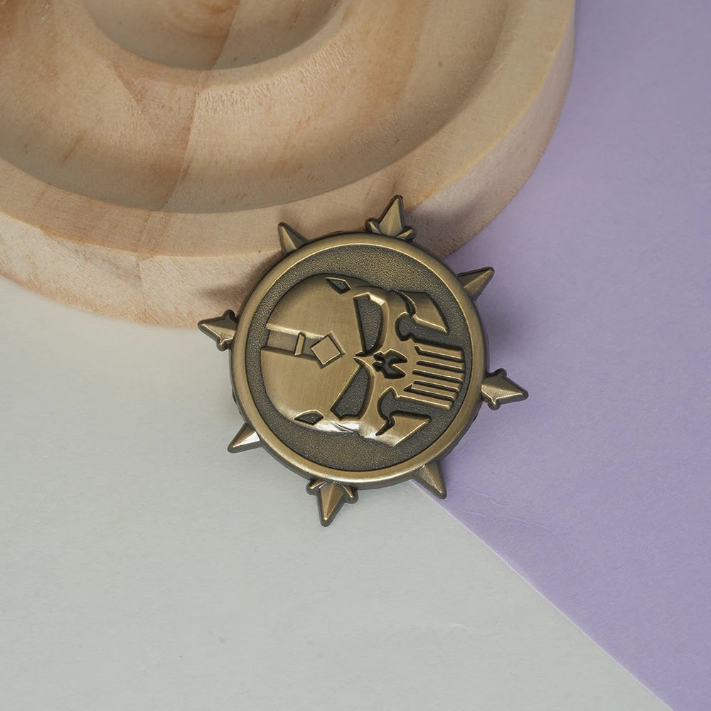 Warhammer 40,000 Logo Badge Sci-Fi Fantasy Game Brooch Punisher Skull Pin Retro Peripheral Accessories