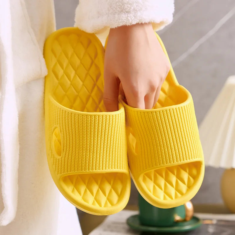 Soft Home Slippers Couple Summer Indoor Skid Proof Bathroom Slippers Sandals Hotel Solid Color Men Women Flip Flops Flat Shoes