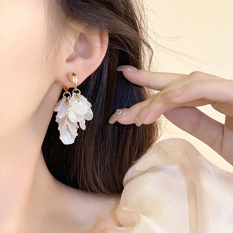 New fashion jewelry 14K gold plated  leaves tassels front  back wearing earrings elegant women's summer style beach accessories